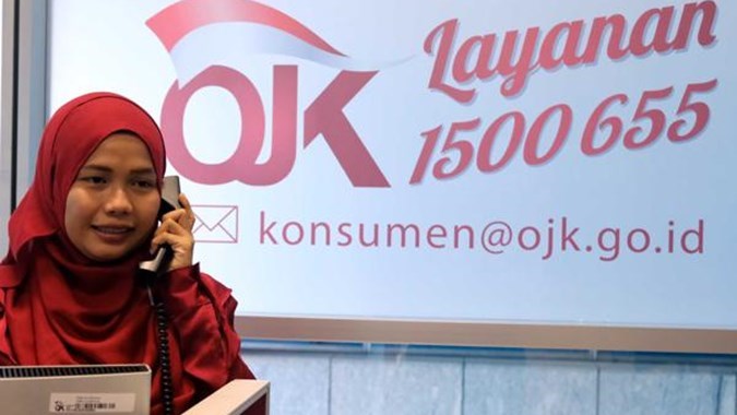 Semester I-2024, Pengaduan Pinjol Ilegal Membeludak di Usia 26-35 Tahun