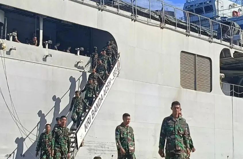 Pasukan TNI Polri Tiba di Balikpapan