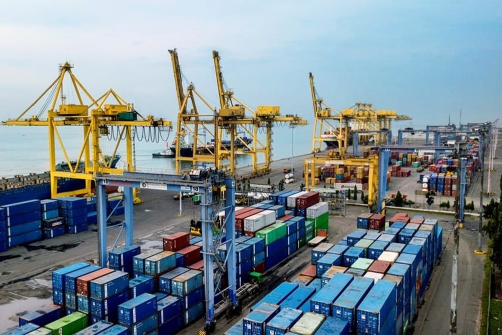 Neraca Perdagangan RI Juli Surplus US$ 0,47 Miliar