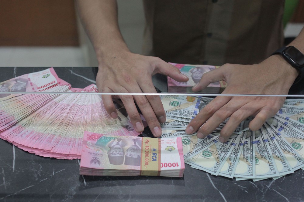 Nilai Tukar Rupiah Diproyeksikan Menguat dibawah Rp. 16.000 per USD