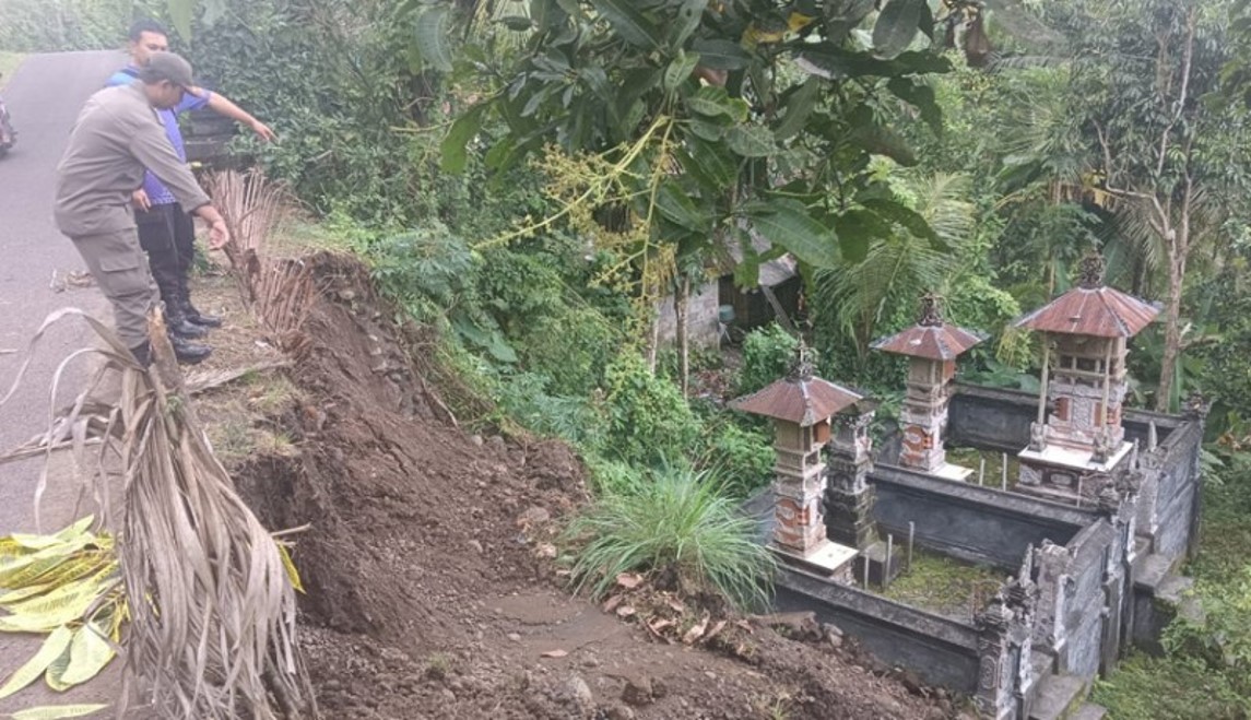 Diguyur Hujan, 4 Titik Longsor Terjadi di Jembrana Bali