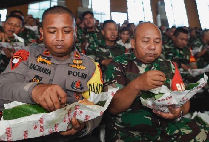 Komunikasi “Nasi Bungkus”, Bangun Sinergitas TNI Polri