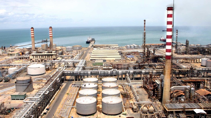 Kekhawatiran Global: Negara-Negara Teluk Lobi AS untuk Lindungi Minyak Iran dari Serangan Israel