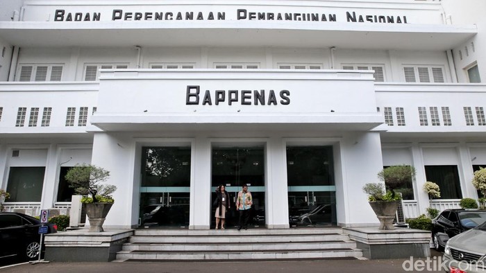 Menteri PPN Rachmat Pambudy: Transformasi Ekonomi Jadi Kunci Indonesia Keluar dari Jebakan Pendapatan Menengah