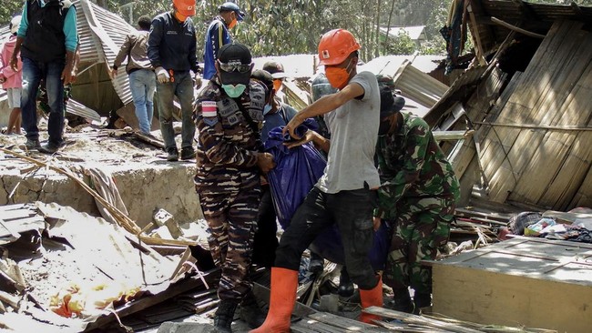 Pemerintah Bangun 2.700 Rumah Warga Terdampak Erupsi Lewotobi