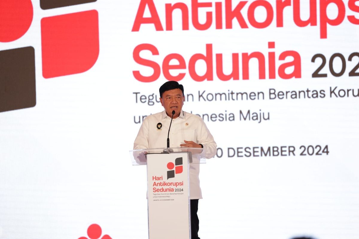 Menko Polkam : Presiden Tegaskan Aparat Tak Boleh Ragu Berantas Korupsi