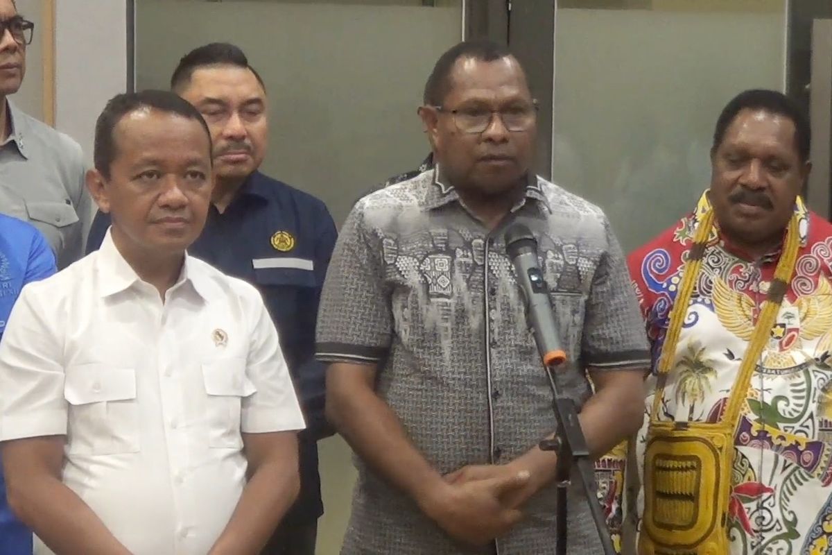 Bupati Raja Ampat Klarifikasi Isu Lingkungan Tambang Nikel Pulau Gag