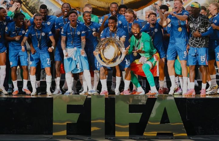 Cole Palmer Bersinar, Chelsea Bungkam PSG dan Angkat Trofi Piala Dunia Antarklub 2025
