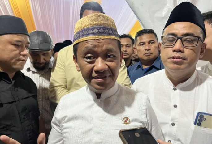 Bahlil: Pemerintah Negosiasi Bebaskan Kapal Pertamina yang Terjebak di Selat Hormuz