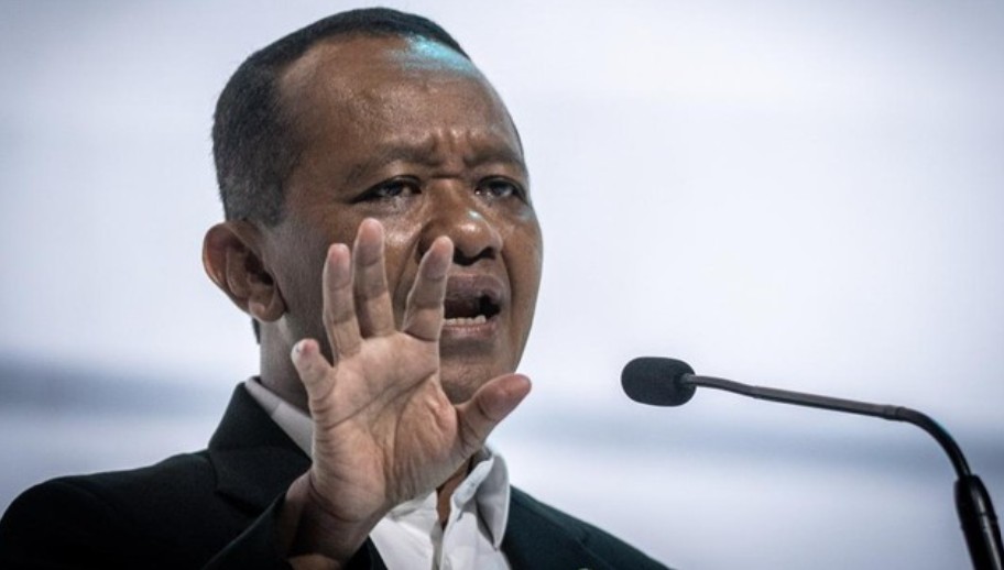 Pemerintah Kaji Opsi Empat Hari Kerja untuk Hemat BBM