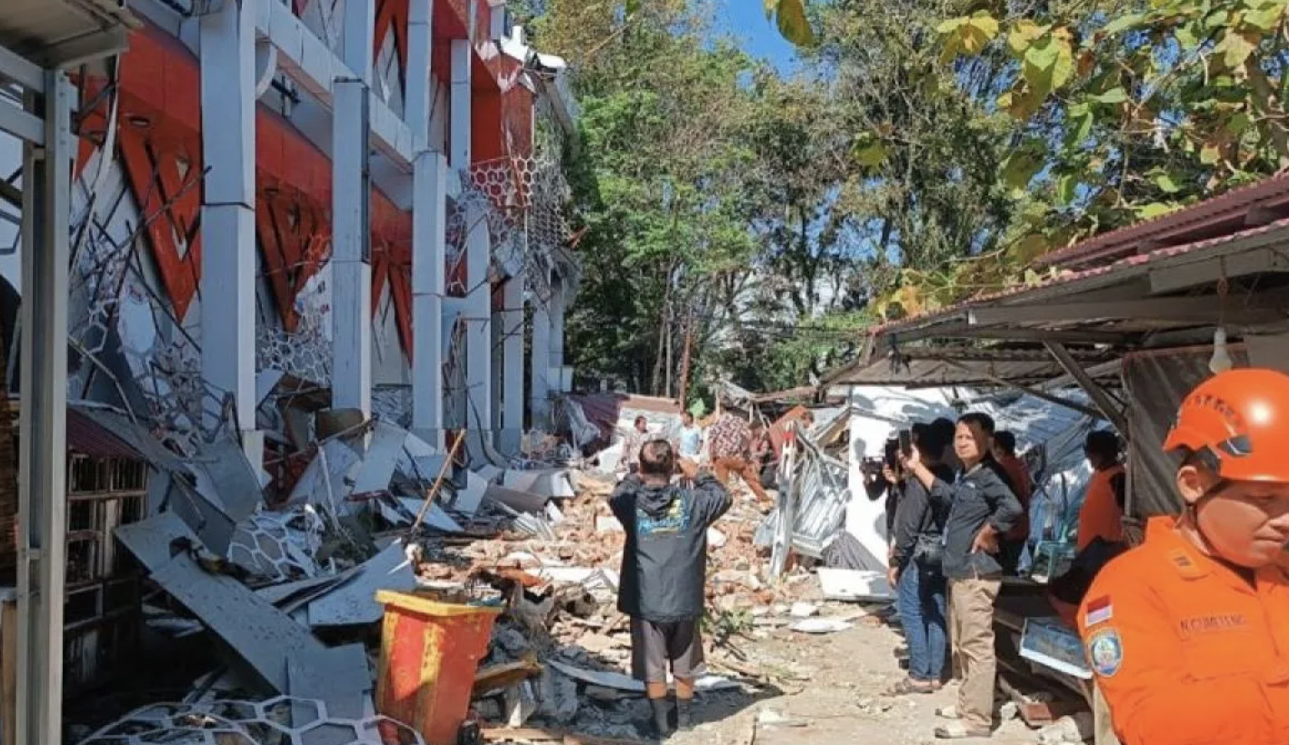 Prabowo Instruksikan Penyelamatan Cepat Korban Gempa M 7,6 di Sulut dan Malut