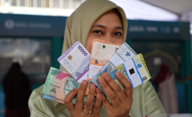 BI Batasi Pembelian Valas Tunai untuk Jaga Stabilitas Rupiah