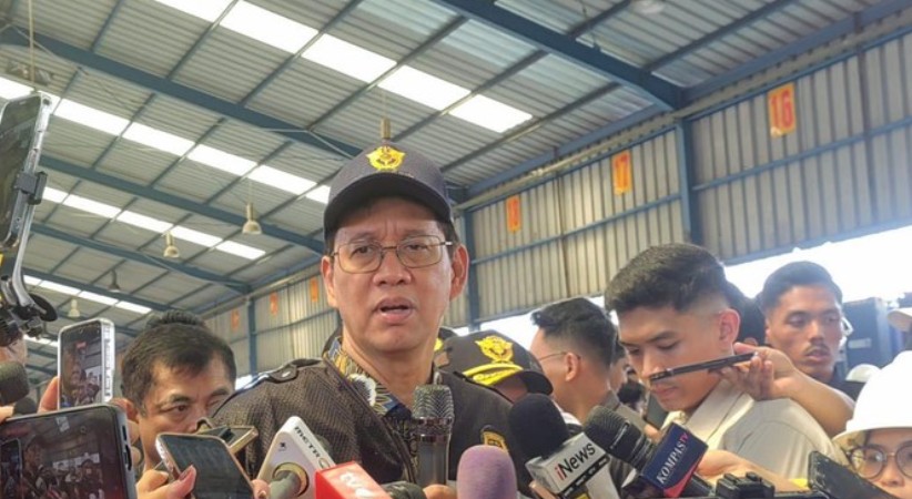Purbaya Tinjau Penumpukan Ribuan Kontainer di Tanjung Priok, Pemerintah Siapkan Langkah Percepatan