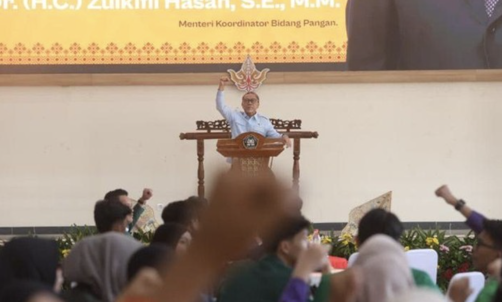 Zulhas Ajak Mahasiswa Kawal Kebijakan Pemerintah Lewat Dialog Terbuka