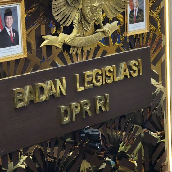 RUU Lalu Lintas Masuki Tahap Lanjutan, Baleg DPR Dorong Regulasi Transportasi yang Lebih Modern dan Berkeadilan