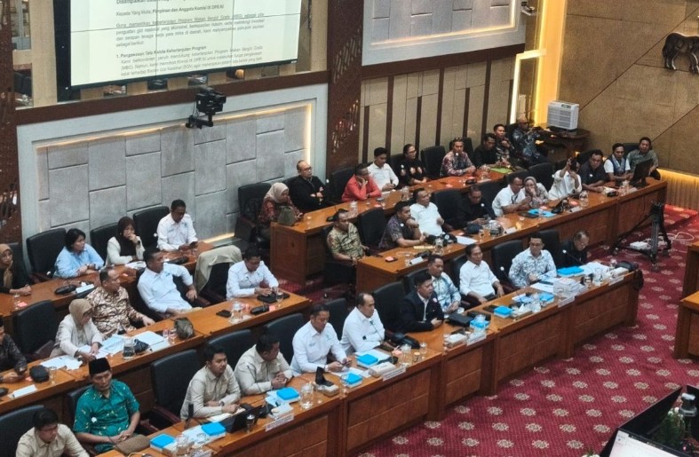 DPR Minta Pemerintah Cegah Ancaman Mogok Mitra MBG, Khawatir Ganggu Program Makan Bergizi Gratis