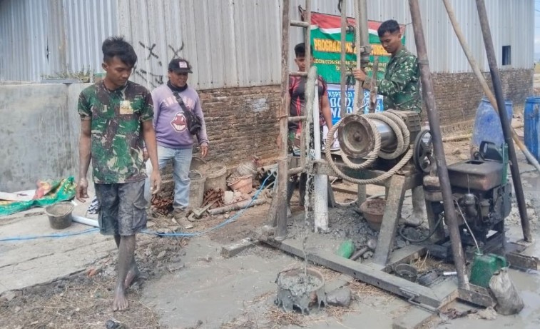TNI Bangun Sumur Bor di Sukoharjo, Perkuat Ketahanan Pangan dan Pasokan Air