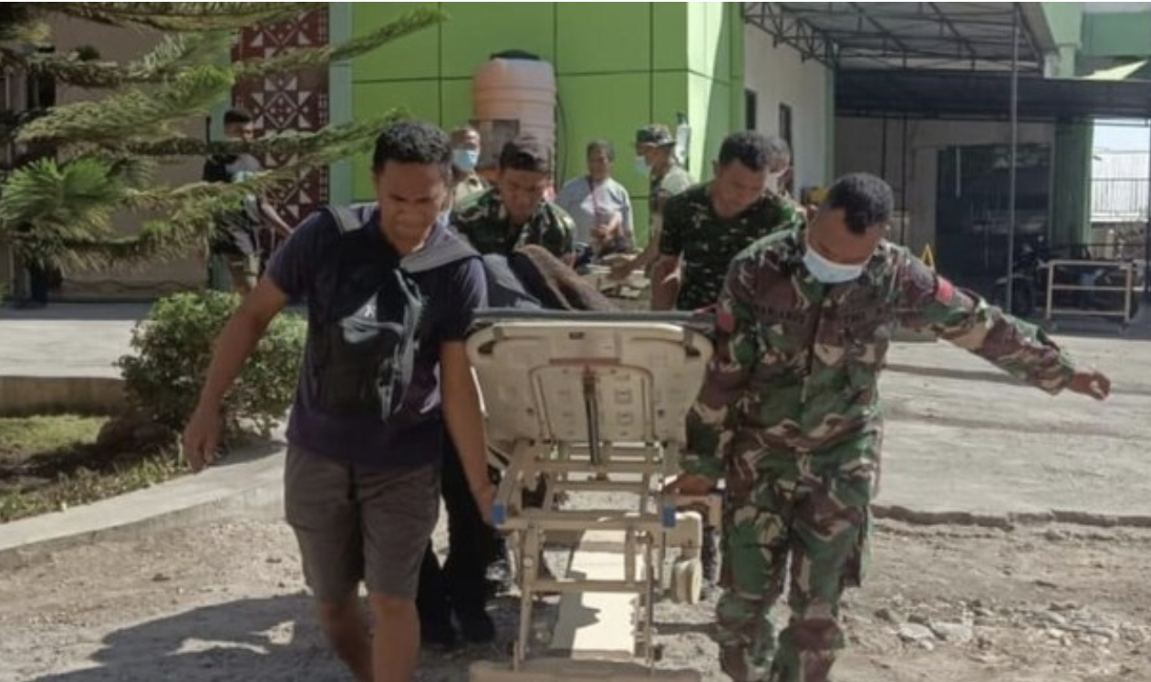 TNI Kerahkan 1.267 Personel Bantu Penanganan Korban Gempa NTT