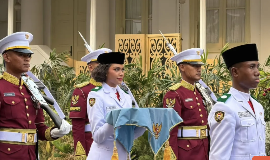 Kiprah Generasi Muda Papua di Panggung Nasional, Neeltje Werimon Tampil di Istana