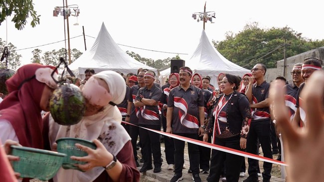Pemerintah Kedepankan Pembinaan Humanis, Menteri Imipas Rayakan Kemerdekaan Bersama Anak Binaan