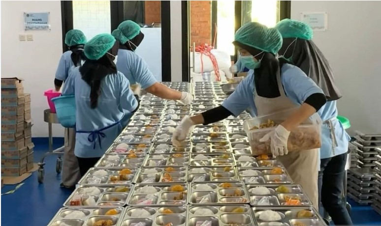Pemerintah Perkuat Pengawasan MBG, Etika dan Empati Jadi Standar Pelayanan