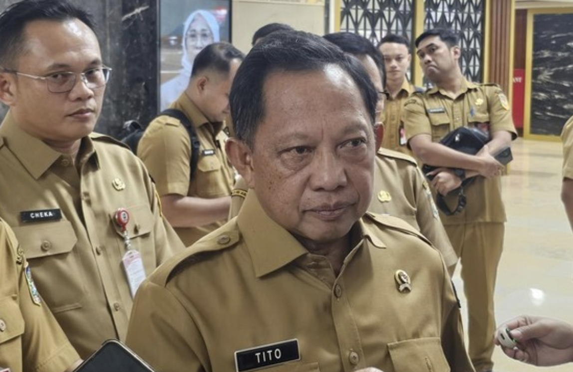Polemik Pemakzulan  Bupati Tapteng, Mendagri Kirim Tim Mediasi untuk Jaga Pemerintahan Tetap Kondusif