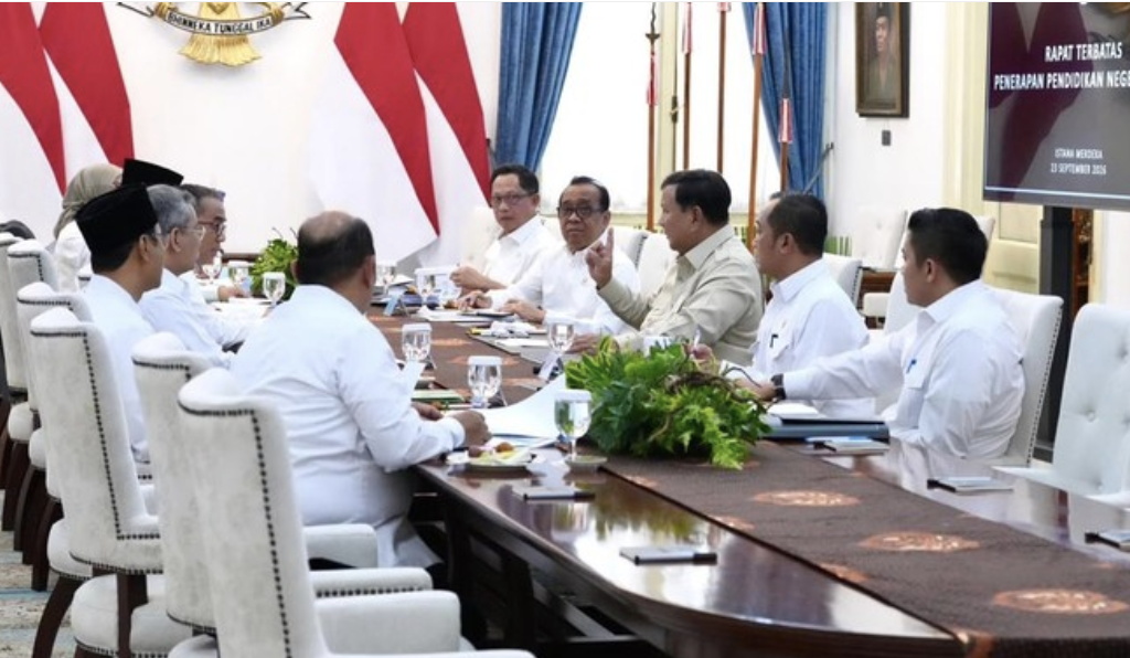 Akses Pendidikan Diperluas, Prabowo Percepat Sekolah Gratis hingga Perguruan Tinggi