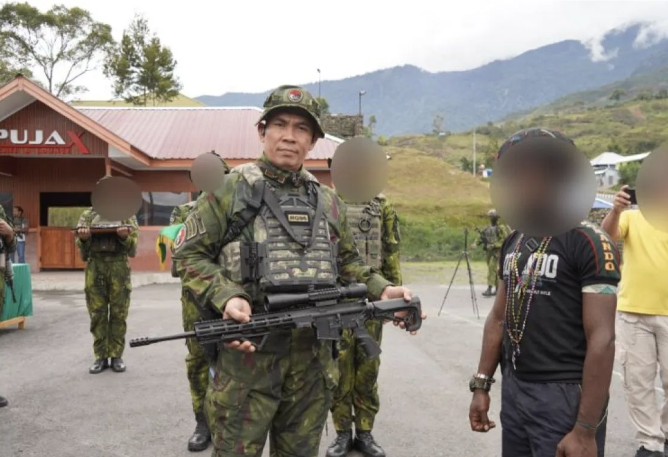 Empat Anggota OPM Puncak Jaya Pilih Masa Depan Damai, Senjata Diserahkan ke TNI