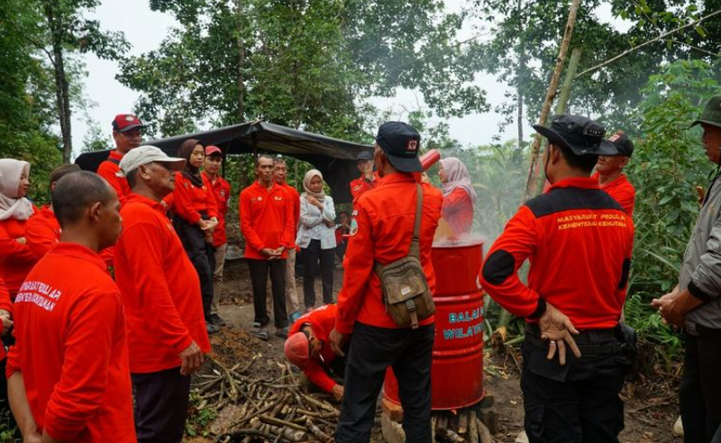 Pemerintah Perkuat Penanganan Karhutla Kalimantan untuk Jaga Aktivitas Ekonomi