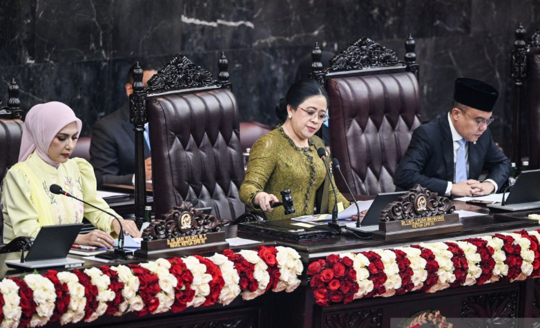 Puan: DPR Bersama Pemerintah Sahkan 16 RUU Menjadi UU pada Tahun Sidang 2025-2026