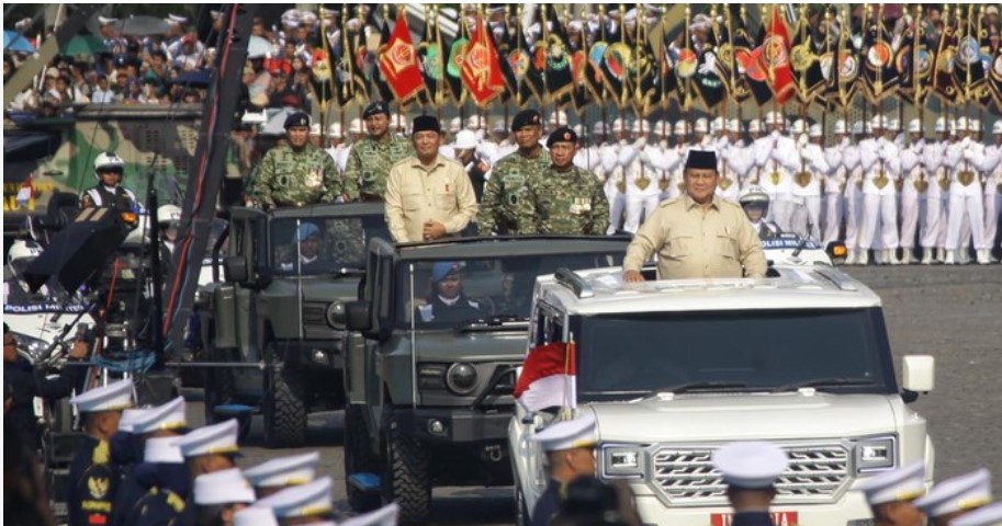 HUT ke-81 TNI di Monas, Prabowo Pimpin Upacara dan Tampilkan Kekuatan Pertahanan Indonesia